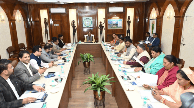 surguja-sambhag-meeting