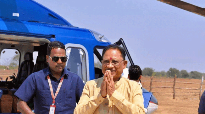 cm-sai-with-helicopter