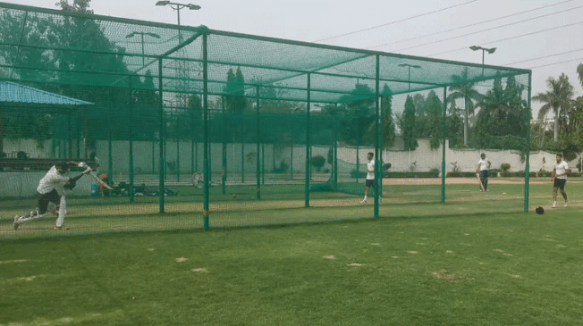 Cricket-Academy