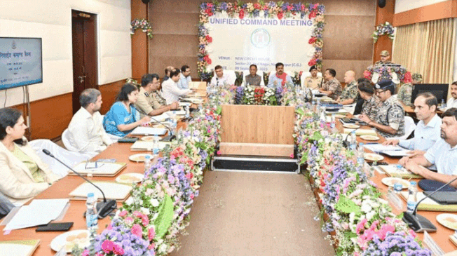 unified-command-meeting_09